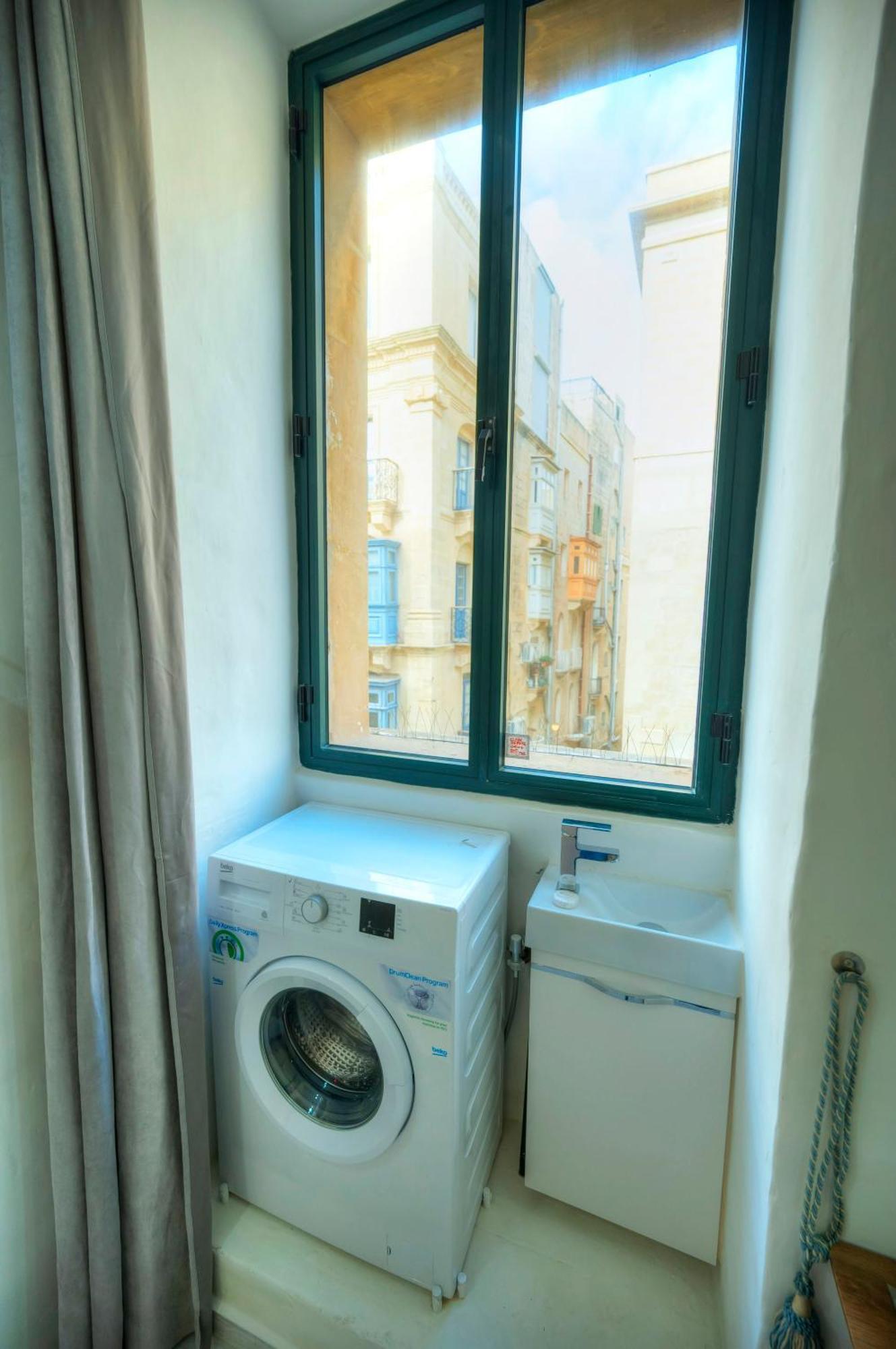Charming 3 Storey Apartment In Valletta Centre, Ngri1-1 Exterior foto